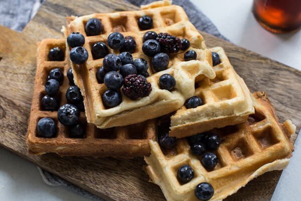 the best belgian waffle recipe with blueberries