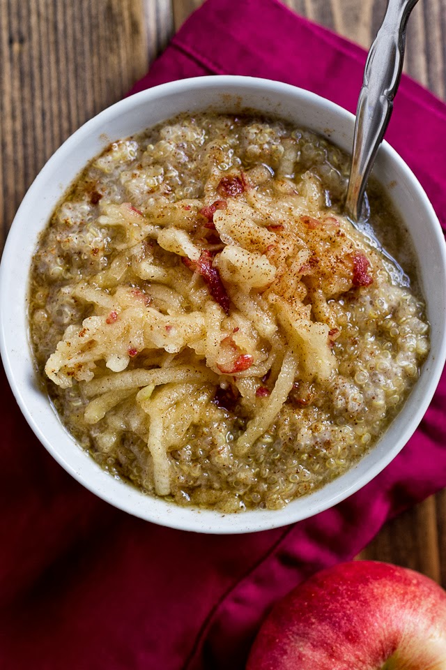 This Apple Pie Quinoa Breakfast Bowl will make your fall weather loving life. It's spicy and topped with shredded apples, FTW.