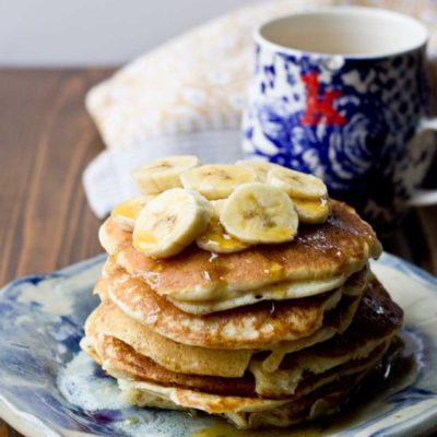 Make you banana pancakes, pretend like it's the weekend now... these Gluten Free Banana Pancakes are a classic go-to for a rainy (or snowy) weekend with your loves. Bonus-- they are healthy too!