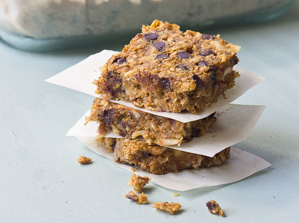 These Peanut Butter Pumpkin Chewy Granola Bars are my go to snack. Simple whole foods, no added sugar, and homemade.