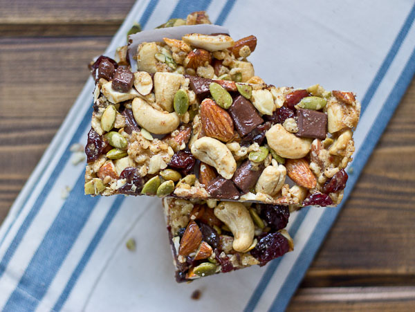 Tart Cherry, Dark Chocolate & Cashew Granola Bars. These snack bars are sweet, tart, salty, crunchy, healthy, yummy, and easy to make… what else can you ask for in a snack!?