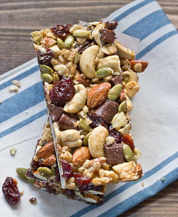 Tart Cherry, Dark Chocolate & Cashew Granola Bars. These snack bars are sweet, tart, salty, crunchy, healthy, yummy, and easy to make… what else can you ask for in a snack!?