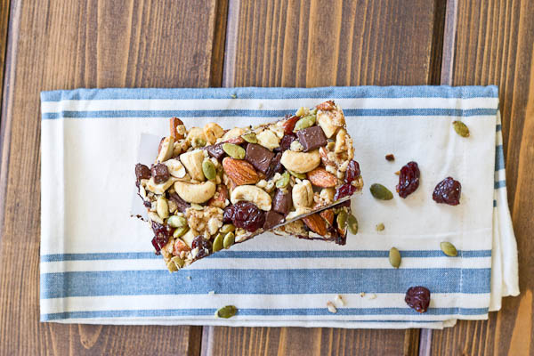 Tart Cherry, Dark Chocolate & Cashew Granola Bars. These snack bars are sweet, tart, salty, crunchy, healthy, yummy, and easy to make… what else can you ask for in a snack!?