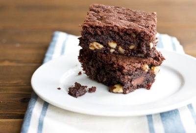Old Fashioned Fudge Brownie | Why Eating a Brownie Can be Good For You via @KristinaLaRueRD