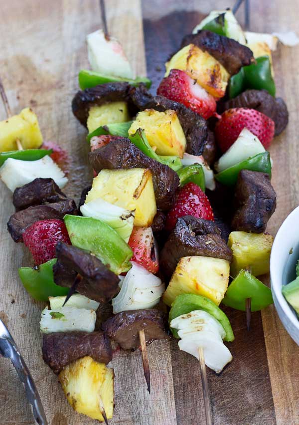 These Balsamic Steak Kabobs are infused with sweet balsamic flavor, garlic, and loaded with summer produce. Nothing better than a summer grilling night.| @KristinaLaRueRD