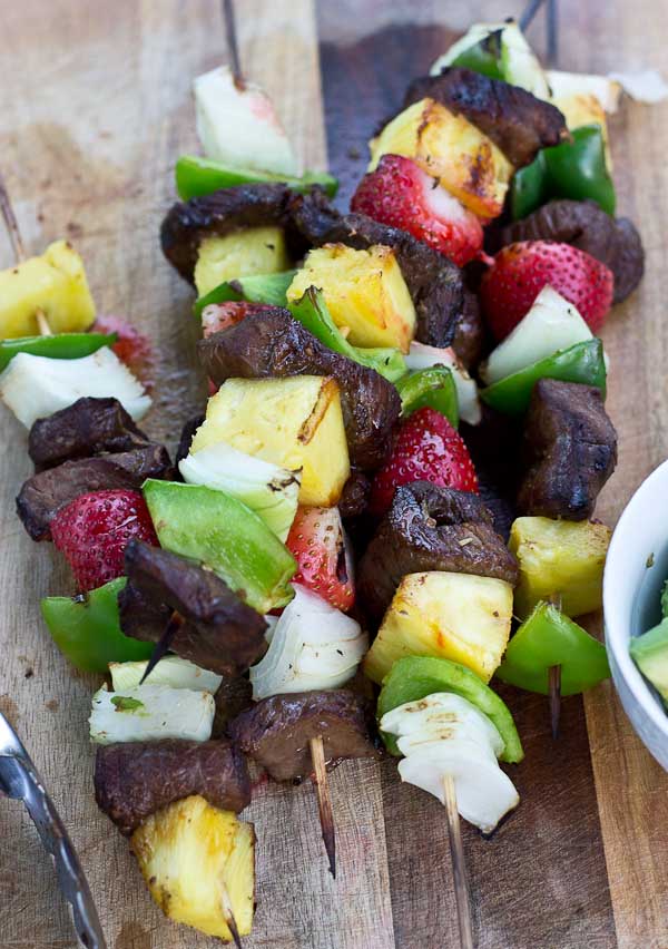 These Balsamic Steak Kabobs are infused with sweet balsamic flavor, garlic, and loaded with summer produce. Nothing better than a summer grilling night.| @KristinaLaRueRD