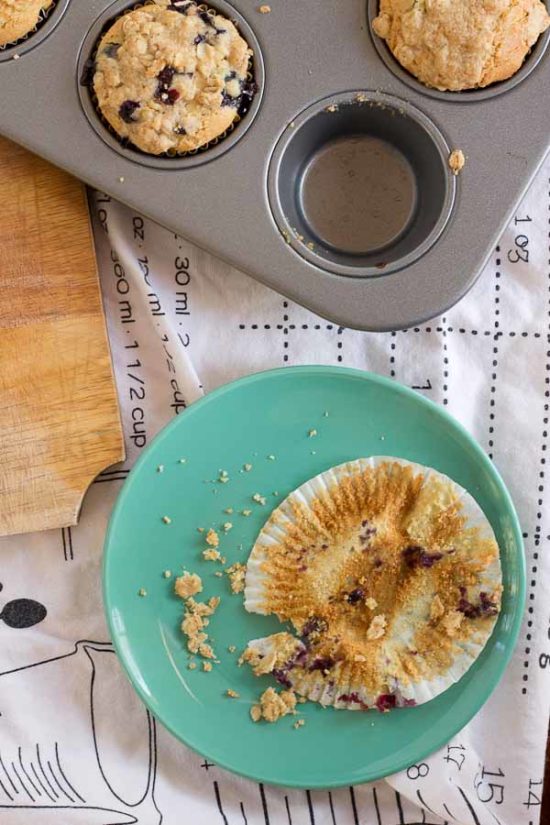 These Blueberry Cheesecake Muffins with Oatmeal Streusel Topping are protein-packed cottage cheese and made with fresh blueberries for a better-for-you gluten free blueberry muffin!