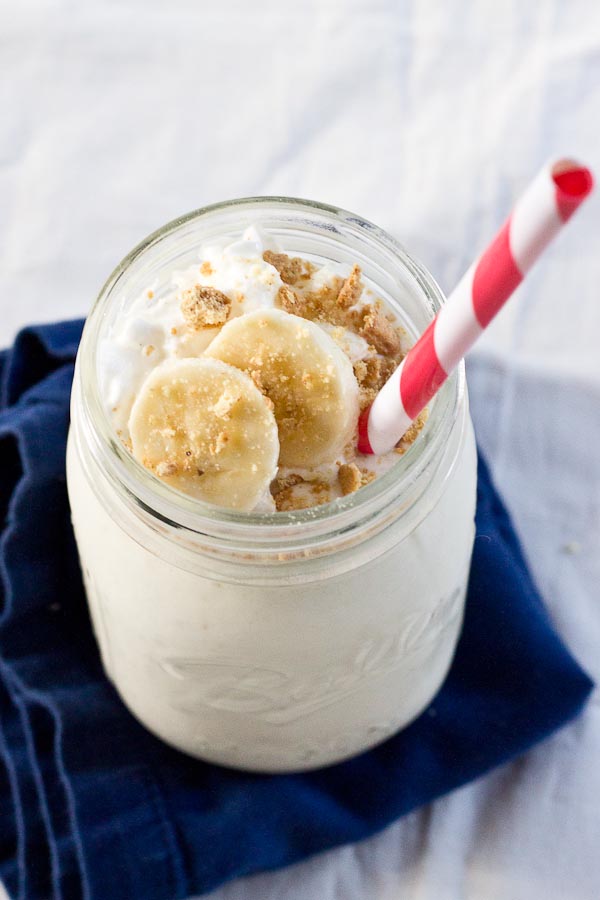 This Whipped Banana Cream Cheesecake Shake is 100% indulgent without all the guilt. It's high protein made with bananas and cottage cheese and no added sugar! Love this is the healthy way to eat Banana Cream Cheesecake. | @KristinaLaRueRD | loveandzest.com