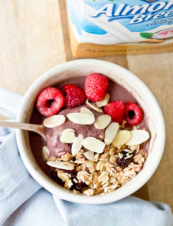 Acai, an ancient super-berry from the Amazon rainforest, makes this smoothie bowl extra velvety, decadent and low carb.