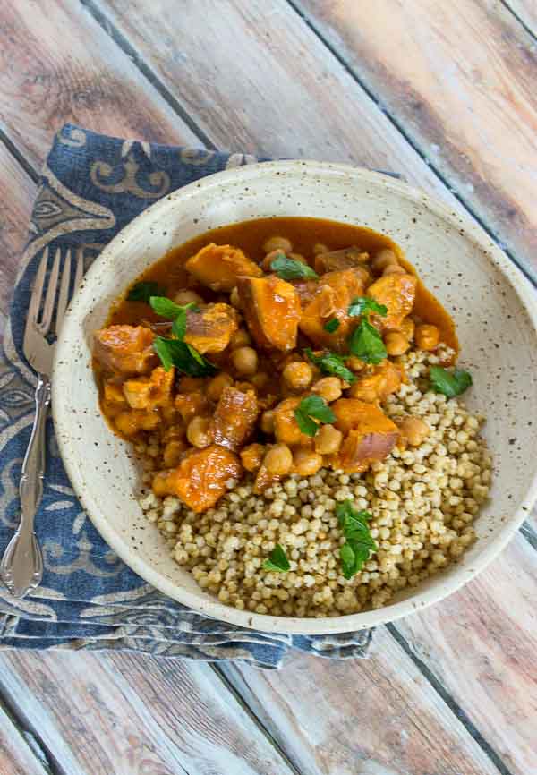 Oh oh oh, you sweet, precious Sweet Potato Red Curry, I love you. Like really really love you. This Sweet Potato Curry is crazy simple to stir together on a chilly night when all you want to do is curl up on the couch with a cuddly blanket...and a warm comforting bowl of this Sweet Potato Curry, of course. Vegan. Gluten free.