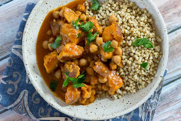 Oh oh oh, you sweet, precious Sweet Potato Red Curry, I love you. Like really really love you. This Sweet Potato Curry is crazy simple to stir together on a chilly night when all you want to do is curl up on the couch with a cuddly blanket...and a warm comforting bowl of this Sweet Potato Curry, of course. Vegan. Gluten free.