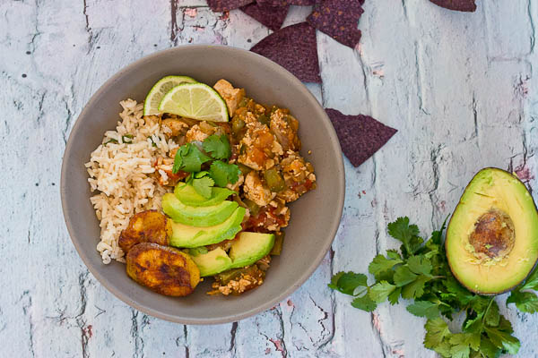 Authentic Vegetarian Sofritas Burrito Bowls are just what you need for dinner tonight. Make it a fiesta and serve over cilantro lime brown rice with sweet plantains and blue corn tortilla chips.