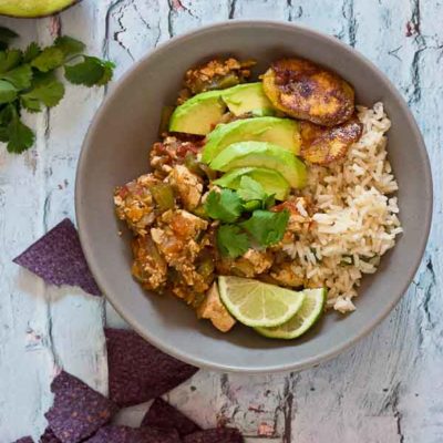 Authentic Vegetarian Sofritas Burrito Bowls are just what you need for dinner tonight. Make it a fiesta and serve over cilantro lime brown rice with sweet plantains and blue corn tortilla chips.