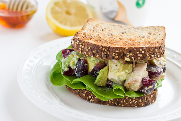 easy lunch recipe with bacon, chicken, avocado, Greek yogurt, cranberries, and grapes