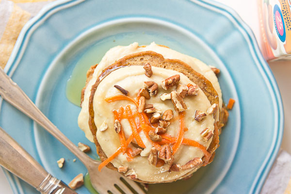 These Carrot Cake Pancakes with Cashew Cream Frosting are ahhhmazing. They are soft and nutty and the cashew cream frosting is so so creamy! Who doesn’t love dessert for breakfast??