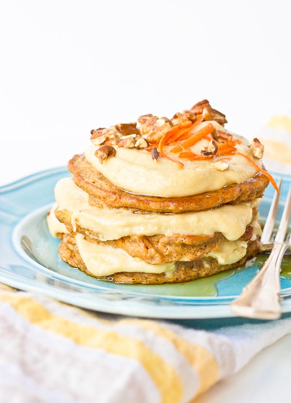 These Carrot Cake Pancakes with Cashew Cream Frosting are ahhhmazing. They are soft and nutty and the cashew cream frosting is so so creamy! Who doesn’t love dessert for breakfast??