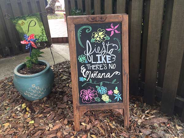 It's a fiesta... engagement shower! If you're throwing a couples shower this is a fun theme. Everyone loves chips, salsa, and sangria! 