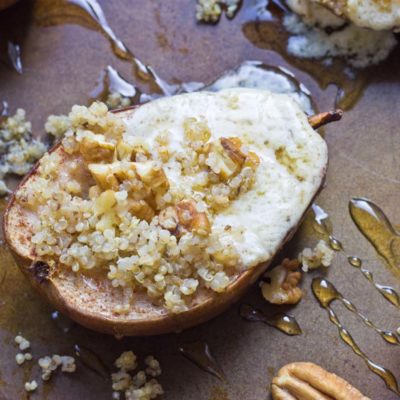 Roasted Quinoa Stuffed Pears are exactly what I want to eat on a cool morning this fall. These pears are stuffed with mascarpone cheese, quinoa, and pecans. So yum!