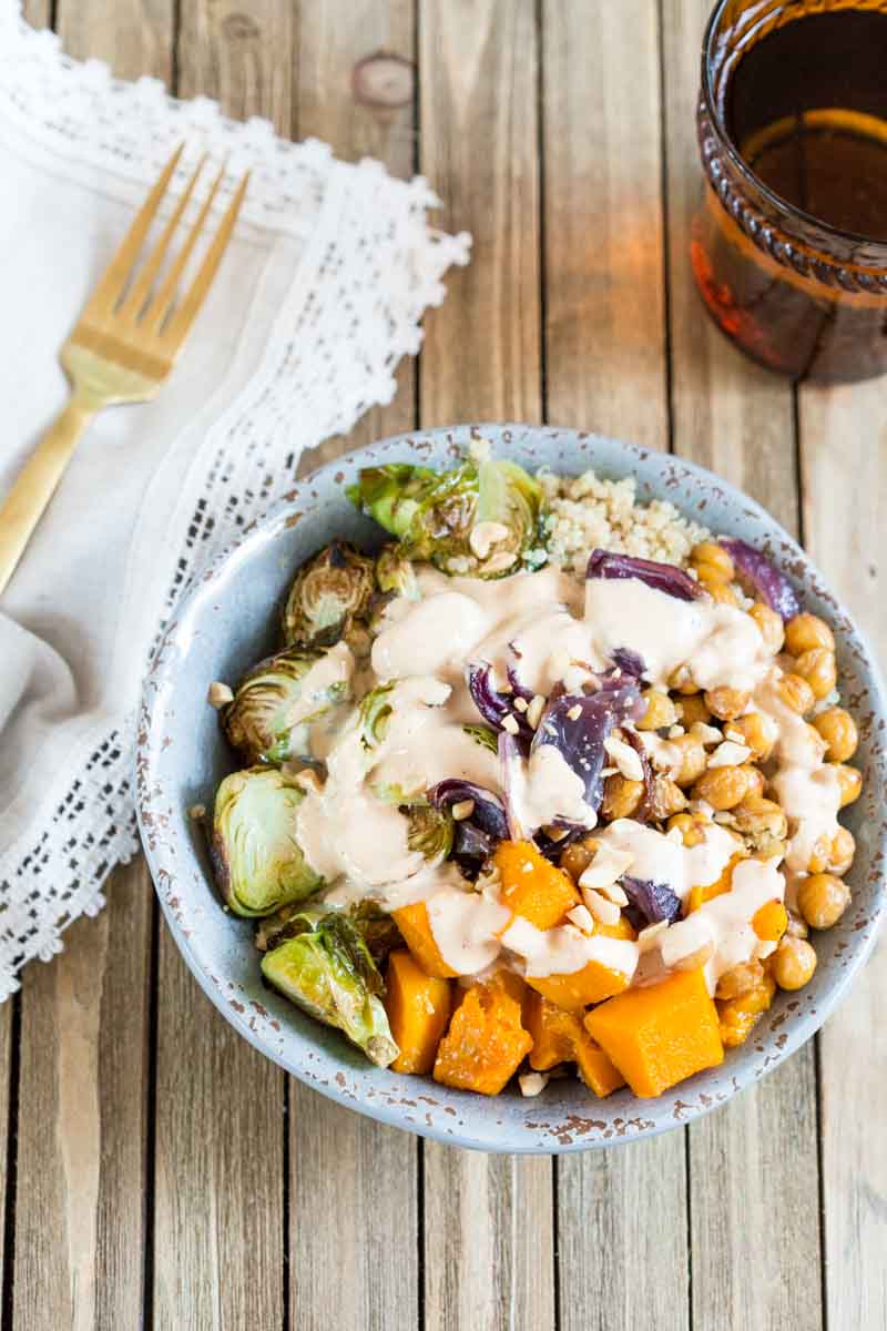 This Vegetarian Nourish Bowl is power packed with nutritious and detoxifying foods that will nourish your body from the inside out! Roasted butternut squash, Brussels sprouts, garbanzo beans and quinoa drizzled with a lemon peanut sauce....YUMMA! 