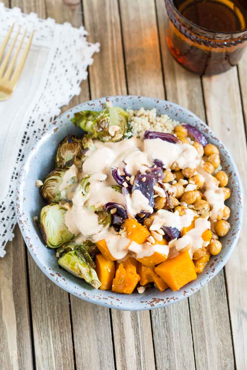 This Vegetarian Nourish Bowl is power packed with nutritious and detoxifying foods that will nourish your body from the inside out! Roasted butternut squash, Brussels sprouts, garbanzo beans and quinoa drizzled with a lemon peanut sauce....YUMMA! 