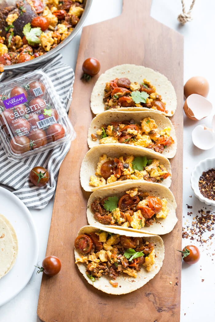 Get excited because these Skillet Breakfast Tacos with Chorizo and Tomatoes are da bomb dot com. Like literally flavor explosion in every bite. This recipe is one of those can’t stop, won’t stop type of breakfast recipes. Seconds? Yes, please!