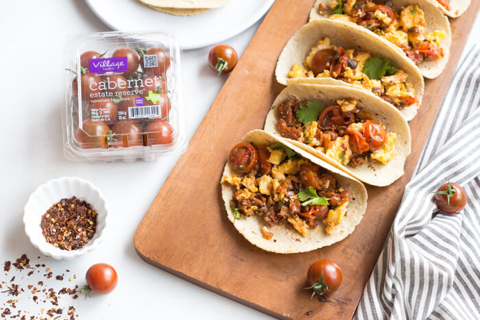 Get excited because these Skillet Breakfast Tacos with Chorizo and Tomatoes are da bomb dot com. Like literally flavor explosion in every bite. This recipe is one of those can’t stop, won’t stop type of breakfast recipes. Seconds? Yes, please!