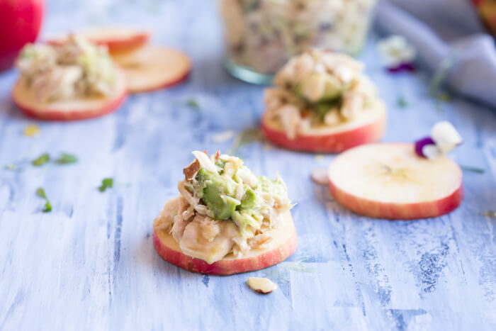 creamy low carb lunch recipe with avocado, canned tuna, and almonds 