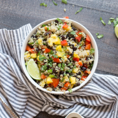 This Hawaiian Quinoa Bowl makes a complete meal-- veggies, protein, grains and fruit. Vegetarian and gluten free. LOVE IT as a side or an entree or on top of a big ole bowl of greens!