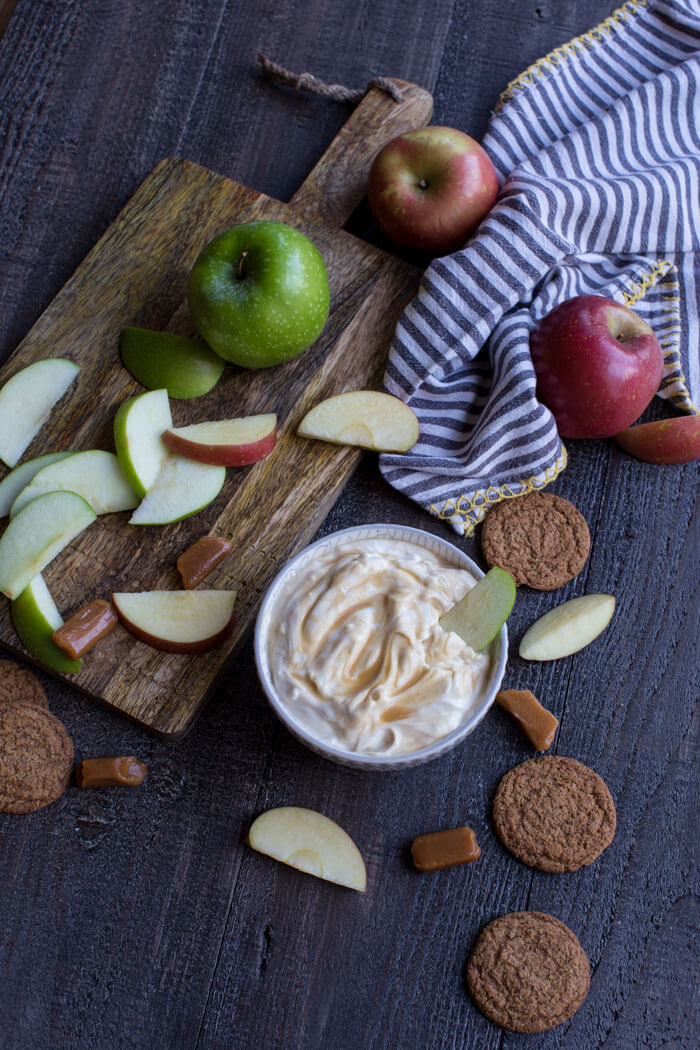 Caramel Apple Cheesecake Dip made with 3 ingredients for your sweet caramel apple loving self. This dip is a fall snacking necessity.