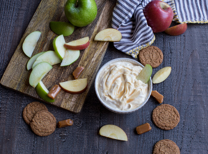 Caramel Apple Cheesecake Dip made with 3 ingredients for your sweet caramel apple loving self. This dip is a fall snacking necessity.