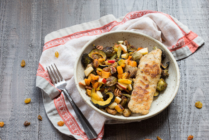 You guys...This Harvest Vegetable Medley is everything you want to eat this time of year. Roasted butternut squash, acorn squash, Brussels sprouts, apples and pecans. So good. Trust me!