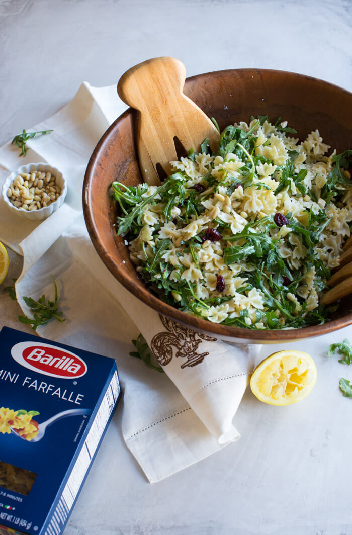 Lemon Arugula Pasta Salad. This is what it looks like to live your best springy pasta life. Easy to make ahead for baby or wedding shower!