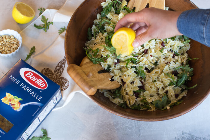 Lemon Arugula Pasta Salad. This is what it looks like to live your best springy pasta life. Easy to make ahead for baby or wedding shower!