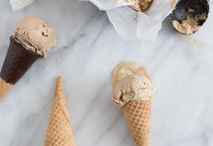 vegan and dairy free coffee cashew ice cream 