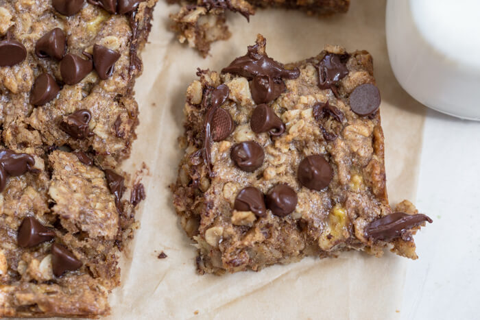 Soft Baked Almond Butter Banana Oat Bars, a whole food bar made in one bowl with simple ingredients. Soft baked and yummy for breakfast, snack or dessert. 