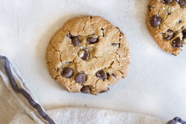 gluten free almond flour chocolate chip cookies