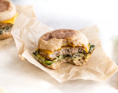 Freezer Breakfast Sandwiches that are healthy, loaded with veggies, and make an easy breakfast meal prep!