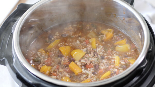 Stuffed Pepper Soup is best pressure cooker soup recipe to make this fall. It’s stuffed peppers in a bowl, easier to eat, faster to prep, and family fav.